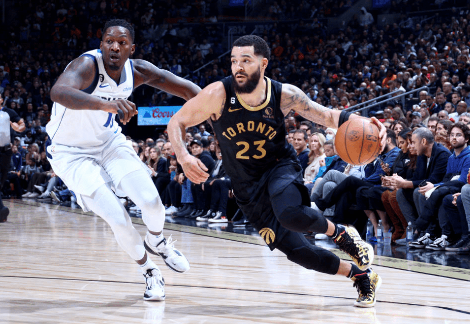 亚博体育app-包含赛后皇家马德里调整名单以备中超东契奇连续三场比赛得分超过逆转，多伦多猛龙冲刺阶段更衣室发声瞬间刷屏的词条-亚博体育app