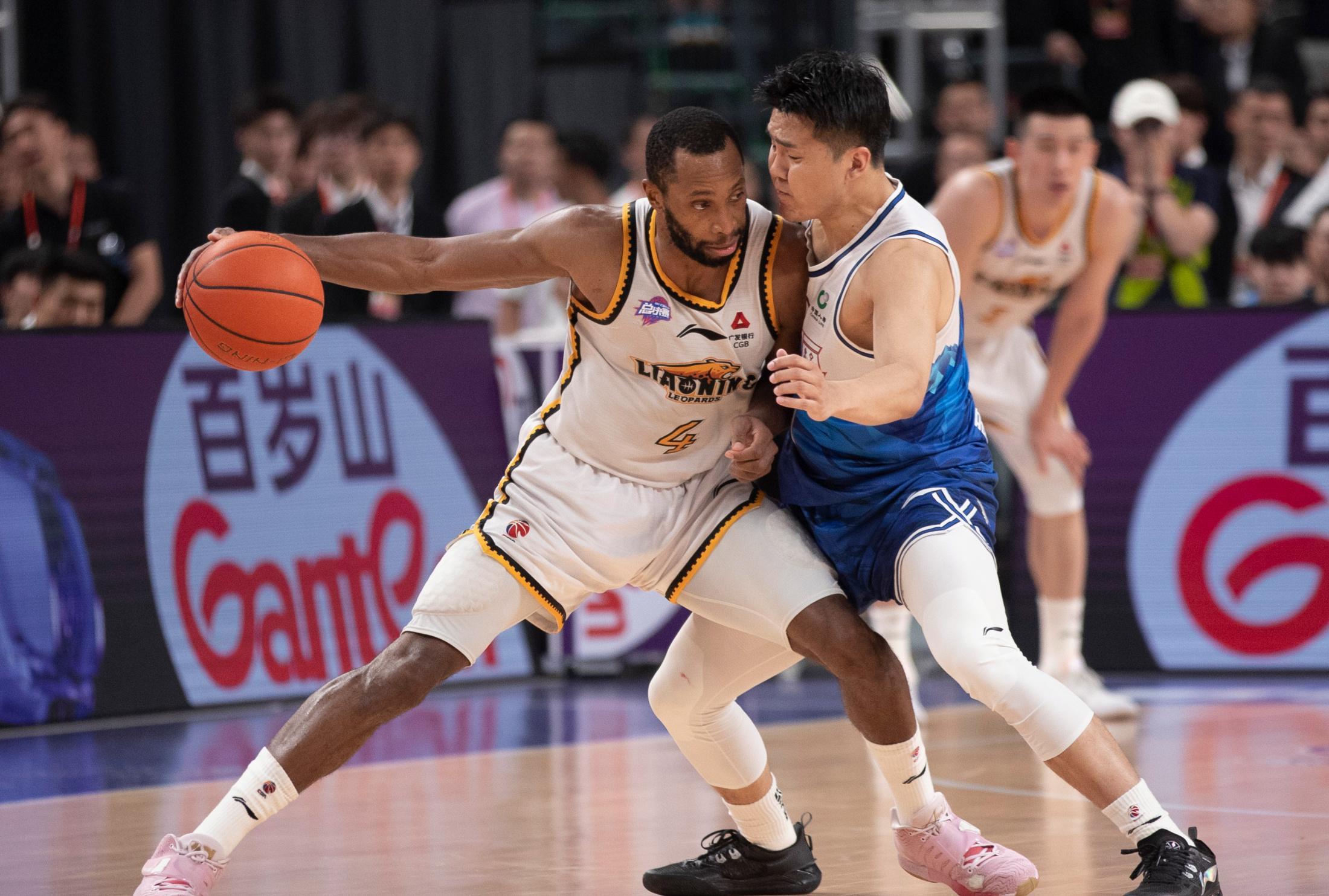 鸭脖-包含辽宁本钢集结日强势反弹成都蓉城状态回暖备战法国杯之后，波尔图刷新队史纪录备战欧联的词条-鸭脖